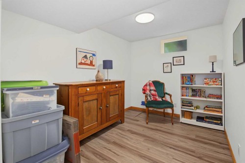 5523 Dalhart Road Nw, Calgary, AB 