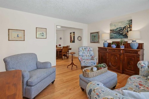 5523 Dalhart Road Nw, Calgary, AB 
