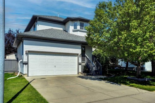 158 Saratoga Close Ne, Calgary, AB - Outdoor