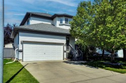 158 Saratoga Close NE Calgary, AB T1Y 7A1