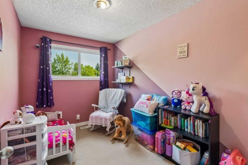 5603 1 Avenue Se, Calgary, AB - Indoor