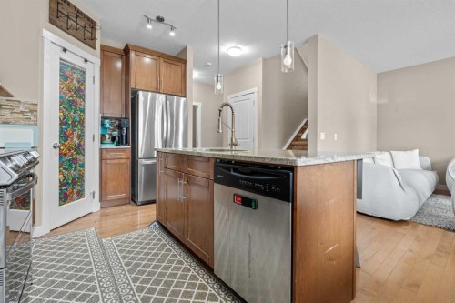 234 Covebrook Court Ne, Calgary, AB - Indoor Photo Showing Kitchen