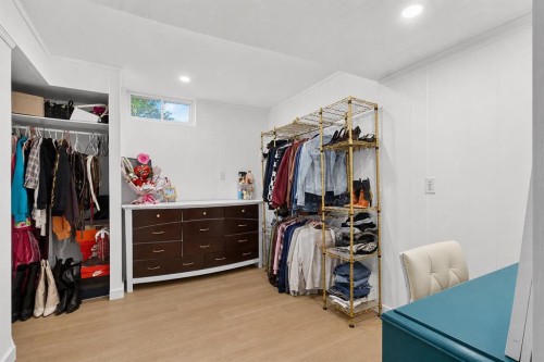 10719 Mapleglen Crescent Se, Calgary, AB - Indoor With Storage