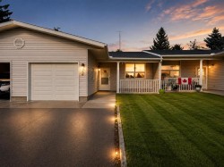 2-717 centre Street Vulcan, AB T0L 2B0