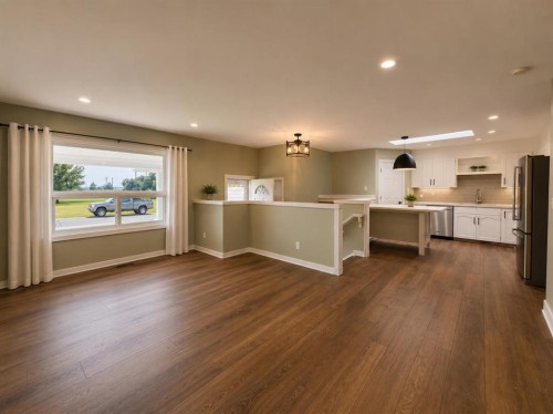 2-717 Centre Street, Vulcan, AB - Indoor