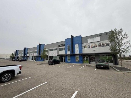 1008-101 Highland Park Common Ne, Airdrie, AB 