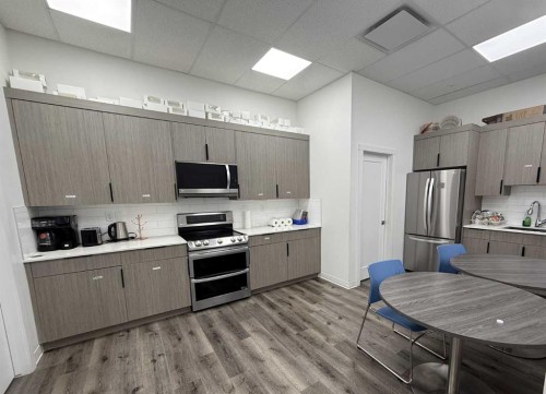 1008-101 Highland Park Common Ne, Airdrie, AB 