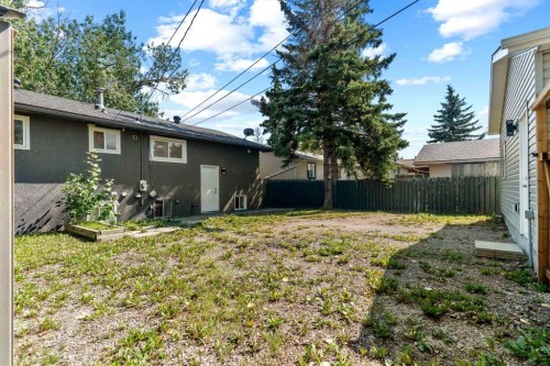 1527 52 Street Se, Calgary, AB - Outdoor