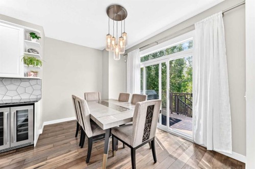 23 Everoak Bay Sw, Calgary, AB - Indoor Photo Showing Dining Room