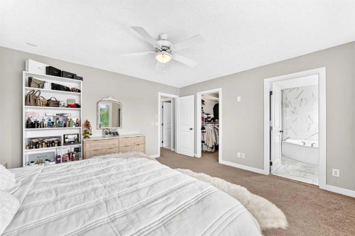 23 Everoak Bay Sw, Calgary, AB - Indoor Photo Showing Bedroom