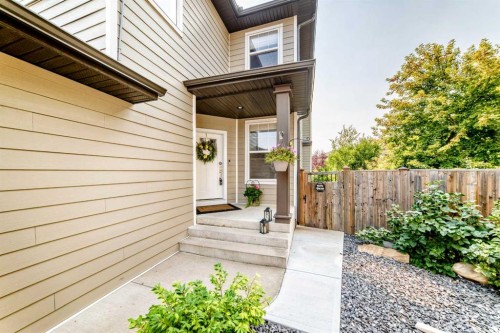 23 Everoak Bay Sw, Calgary, AB - Outdoor With Deck Patio Veranda