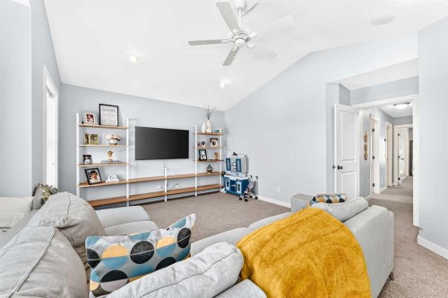 23 Everoak Bay Sw, Calgary, AB - Indoor
