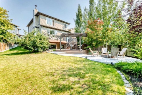 23 Everoak Bay Sw, Calgary, AB - Outdoor With Deck Patio Veranda With Backyard