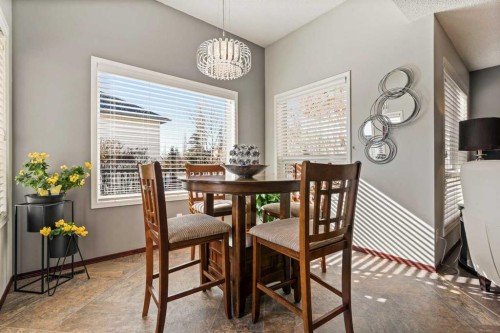 22 Hidden Valley Manor Nw, Calgary, AB 