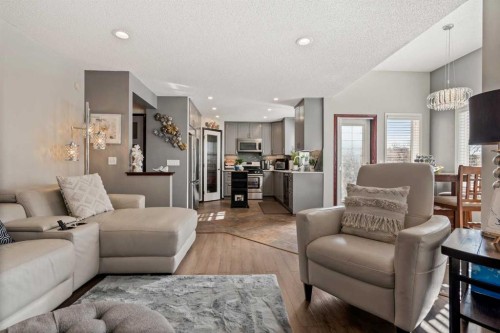 22 Hidden Valley Manor Nw, Calgary, AB 