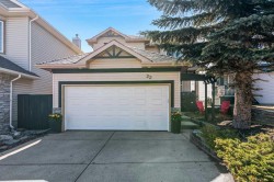 22 Hidden Valley Manor NW Calgary, AB T3A 5V4
