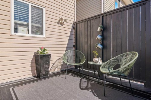 22 Hidden Valley Manor Nw, Calgary, AB 