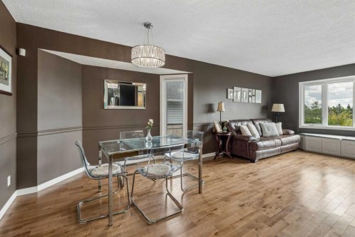 744 Riverbend Drive Se, Calgary, AB - Indoor