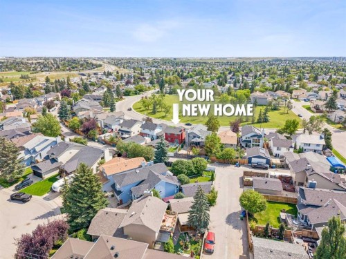 744 Riverbend Drive Se, Calgary, AB - Outdoor With View