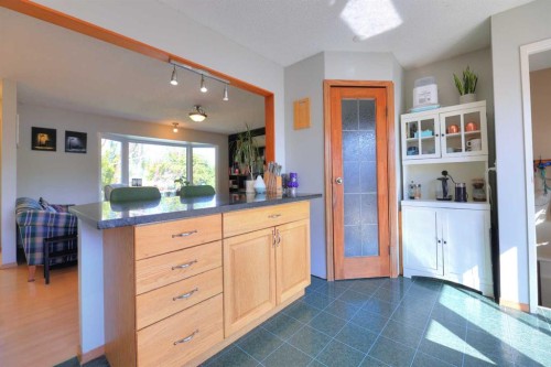 108 Pinecliff Way Ne, Calgary, AB - Indoor Photo Showing Other Room