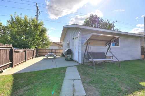 108 Pinecliff Way Ne, Calgary, AB - Outdoor With Exterior