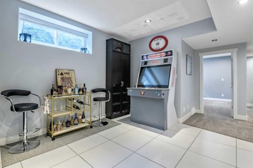 315 Mahogany Court Se, Calgary, AB - Indoor