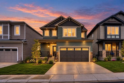 609 Southwinds Close SW Airdrie, AB T4B 5L5