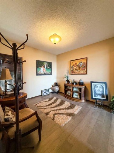 128 Chaparral Valley Drive Se, Calgary, AB - Indoor