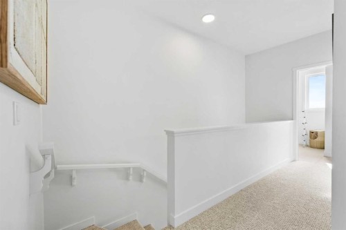8493 21 Avenue Se, Calgary, AB - Indoor Photo Showing Other Room