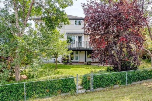 337 Sandringham Court Nw, Calgary, AB - Outdoor With Balcony With Deck Patio Veranda