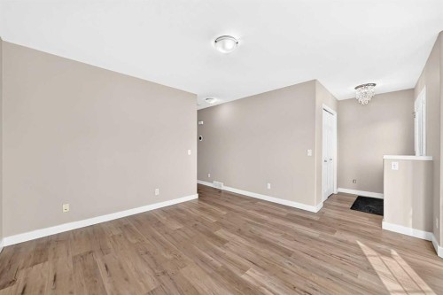 78 Tarington Place Ne, Calgary, AB - Indoor Photo Showing Other Room