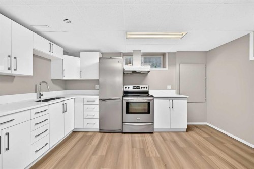 78 Tarington Place Ne, Calgary, AB - Indoor Photo Showing Kitchen