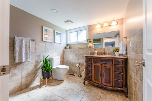 1004 Huntercove Place Nw, Calgary, AB 