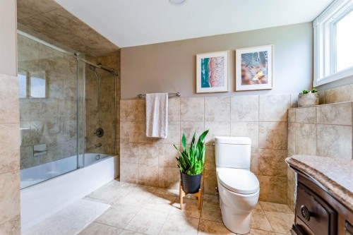 1004 Huntercove Place Nw, Calgary, AB 