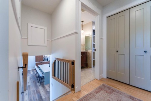 1004 Huntercove Place Nw, Calgary, AB 
