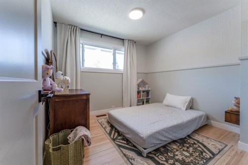1004 Huntercove Place Nw, Calgary, AB 