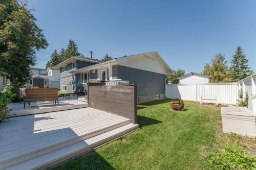 1004 Huntercove Place Nw, Calgary, AB 