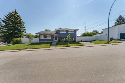 1004 Huntercove Place Nw, Calgary, AB 