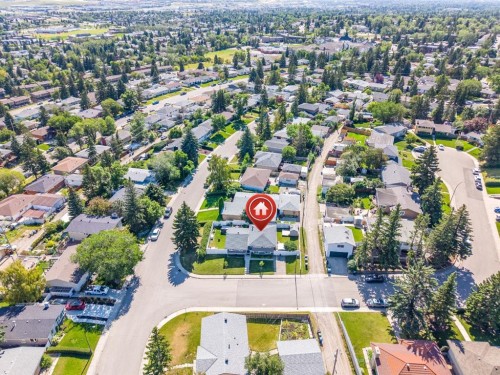 1004 Huntercove Place Nw, Calgary, AB 