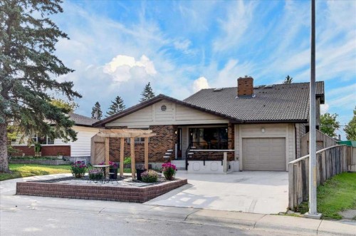 126 Marbrooke Circle Ne, Calgary, AB 
