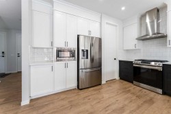 13 Calhoun Crescent NE Calgary, AB T3P 1X8