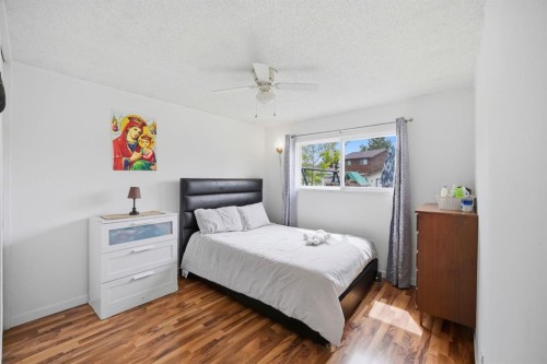 6907 4 Avenue Ne, Calgary, AB 
