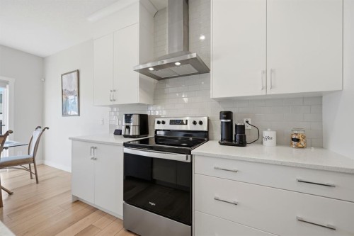 96 Homestead Grove Ne, Calgary, AB - Indoor Photo Showing Kitchen