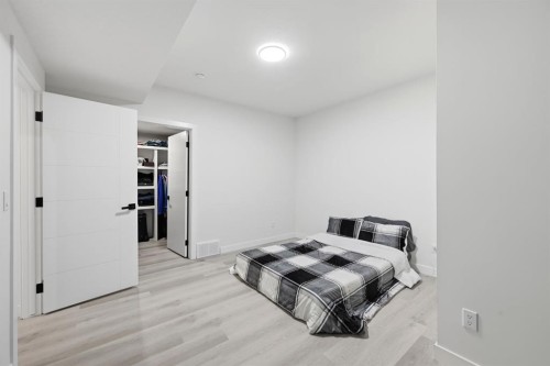 96 Homestead Grove Ne, Calgary, AB - Indoor Photo Showing Other Room