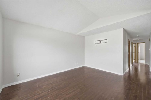 11 Martinwood Road Ne, Calgary, AB 