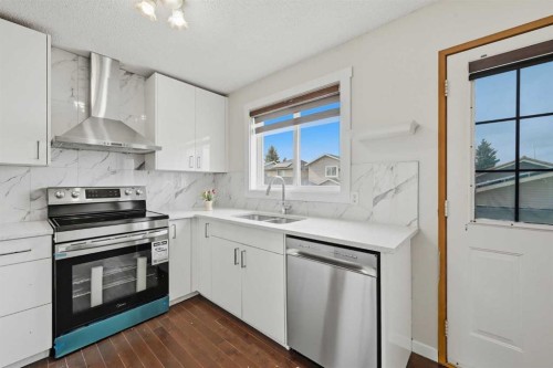 11 Martinwood Road Ne, Calgary, AB 