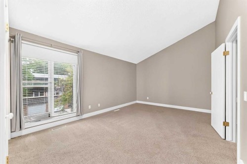 84 Brae Glen Lane Sw, Calgary, AB - Indoor Photo Showing Other Room