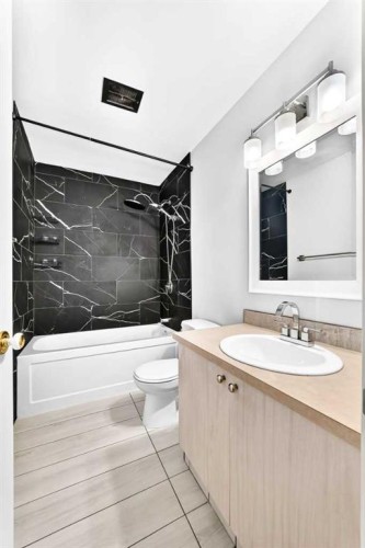 84 Brae Glen Lane Sw, Calgary, AB - Indoor Photo Showing Bathroom