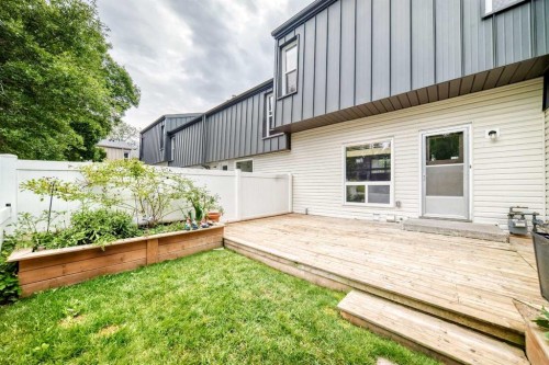84 Brae Glen Lane Sw, Calgary, AB - Outdoor With Exterior