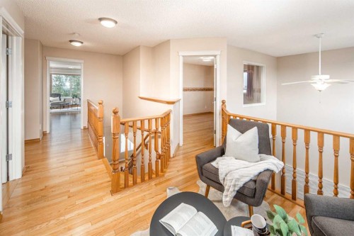 66 Royal Oak Grove Nw, Calgary, AB - Indoor